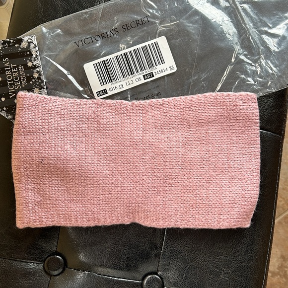 Victoria’s Secret Winter Sparkle Headband - Picture 3 of 3